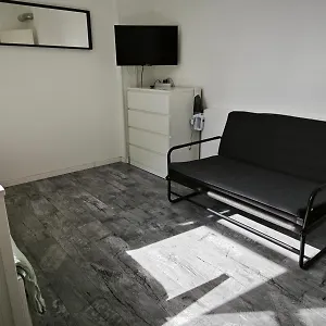  Privatunterkunft Smart